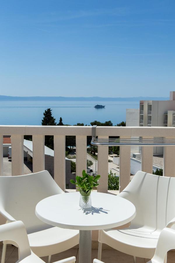 Flora Aparthotel